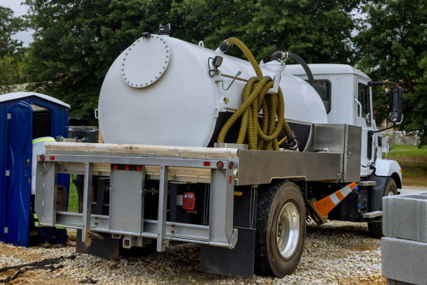 Porta potty delivery and setup in Mount Rainier, MD